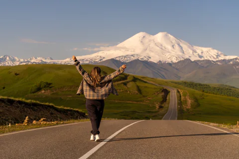 Unveiling Majestic Peaks: Your Next Mountain Journey Awaits