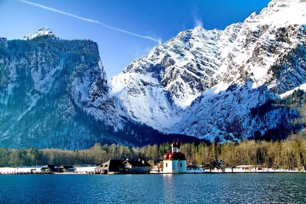 Summit Adventures: Elevated Views